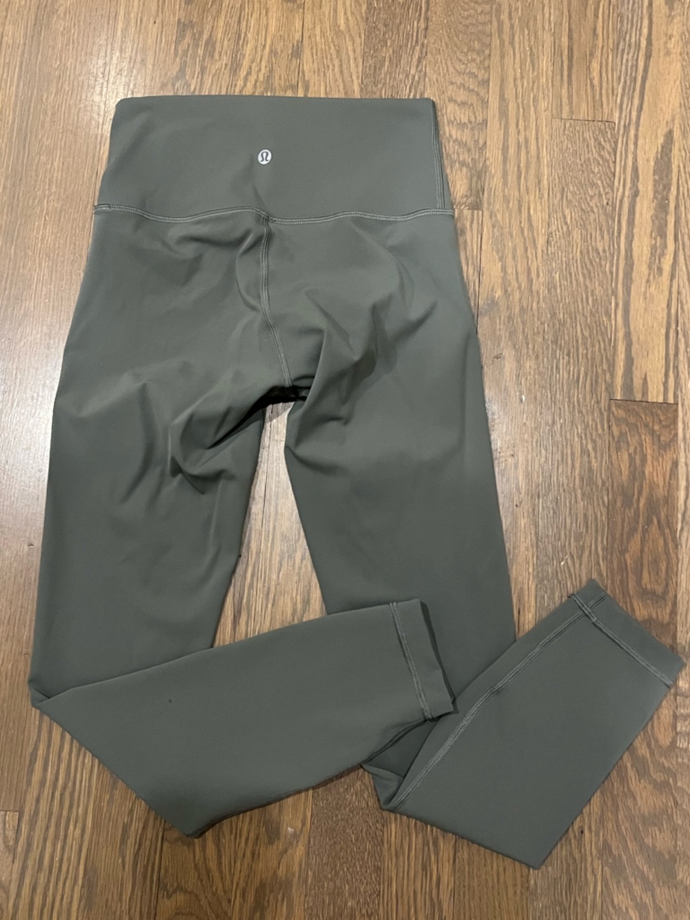 Lululemon Align™ High-Rise Leggings 25" in Olive Green - Picture 4 of 9